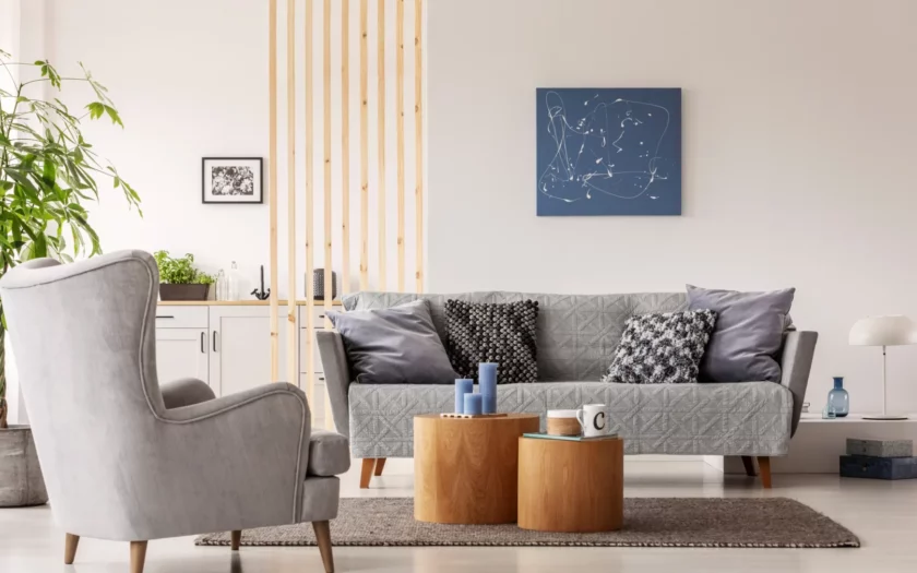 hoe laat je een kleine woonkamer groter lijken